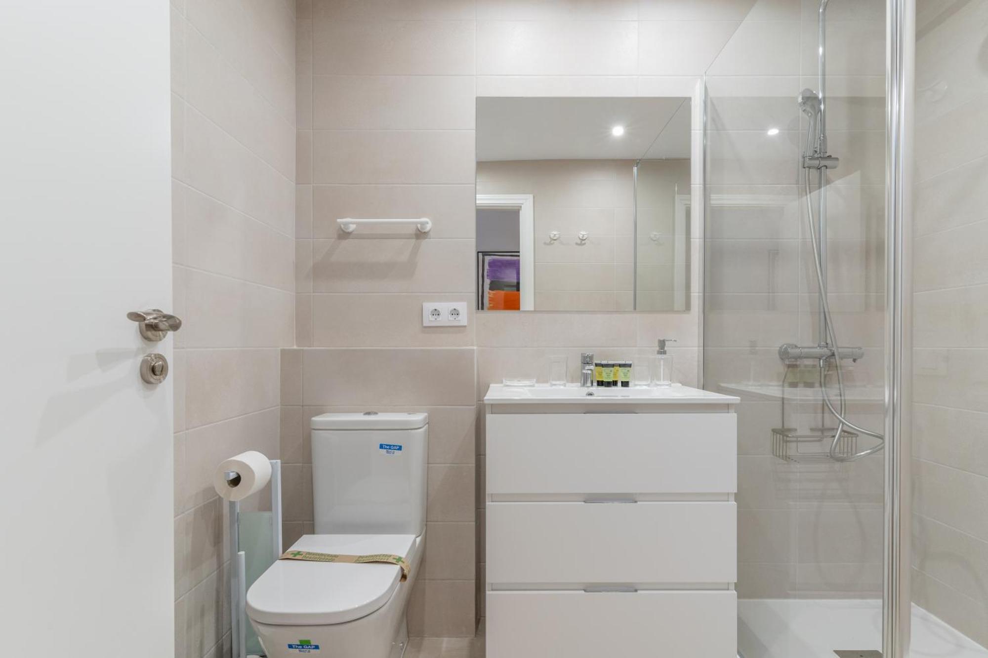 Spacious Central-3Bedrooms 3Bathrooms-Sol Madrid Eksteriør bilde