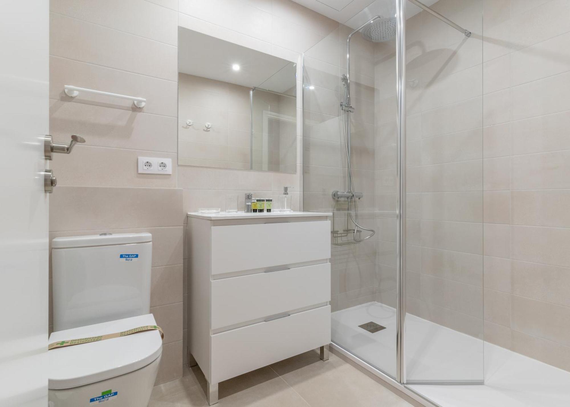 Spacious Central-3Bedrooms 3Bathrooms-Sol Madrid Eksteriør bilde