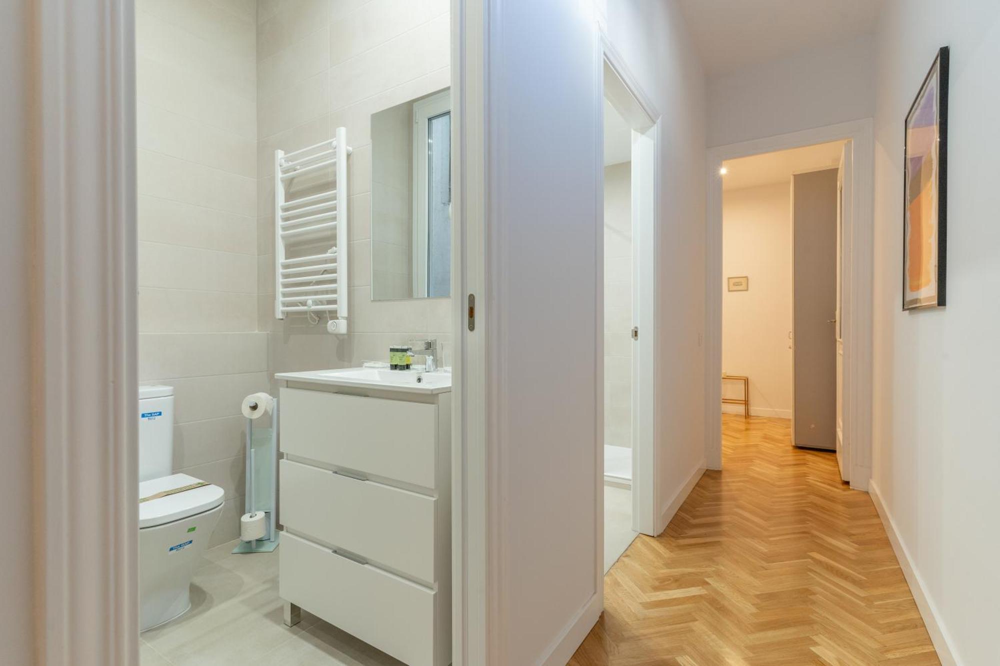 Spacious Central-3Bedrooms 3Bathrooms-Sol Madrid Eksteriør bilde